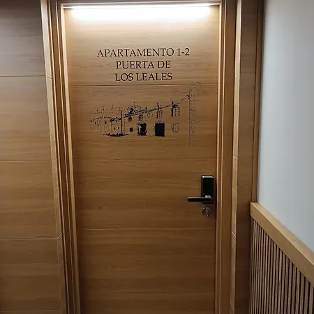 Apartament Turisticos Puerta De Leales 1-2